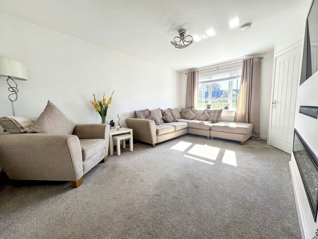 Property image 4 of 26