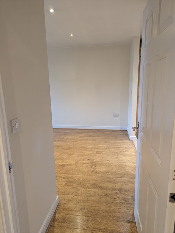 Property image 18 of 22