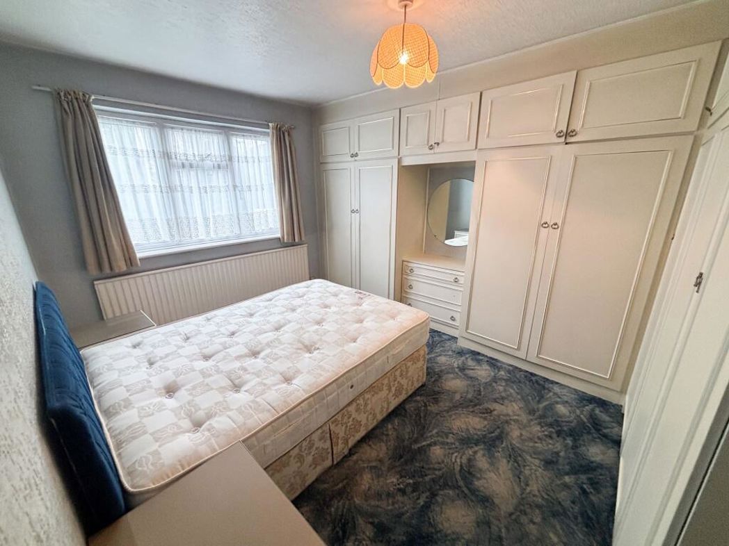 4 Hatfield House, London, E11 1NX