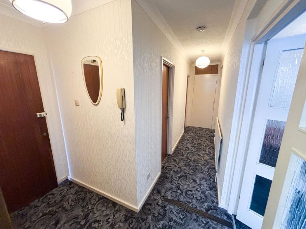 4 Hatfield House, London, E11 1NX