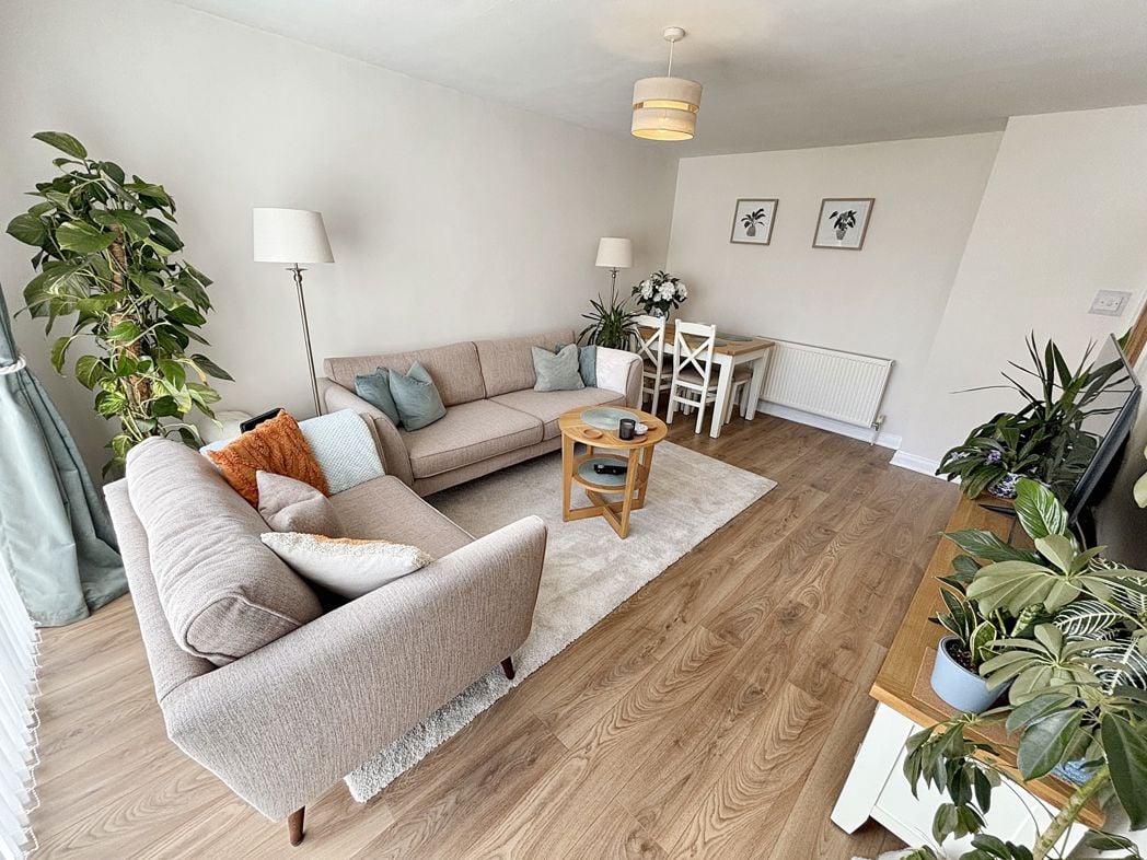 Property image 4 of 14