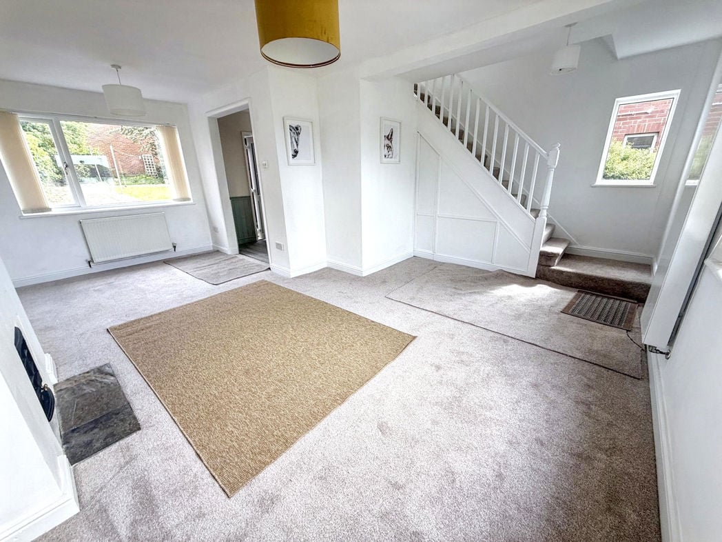 Property image 4 of 11