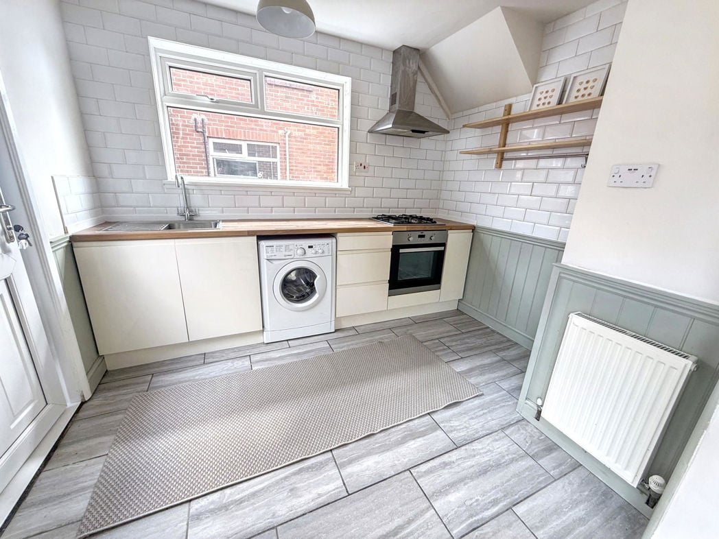 Property image 3 of 11