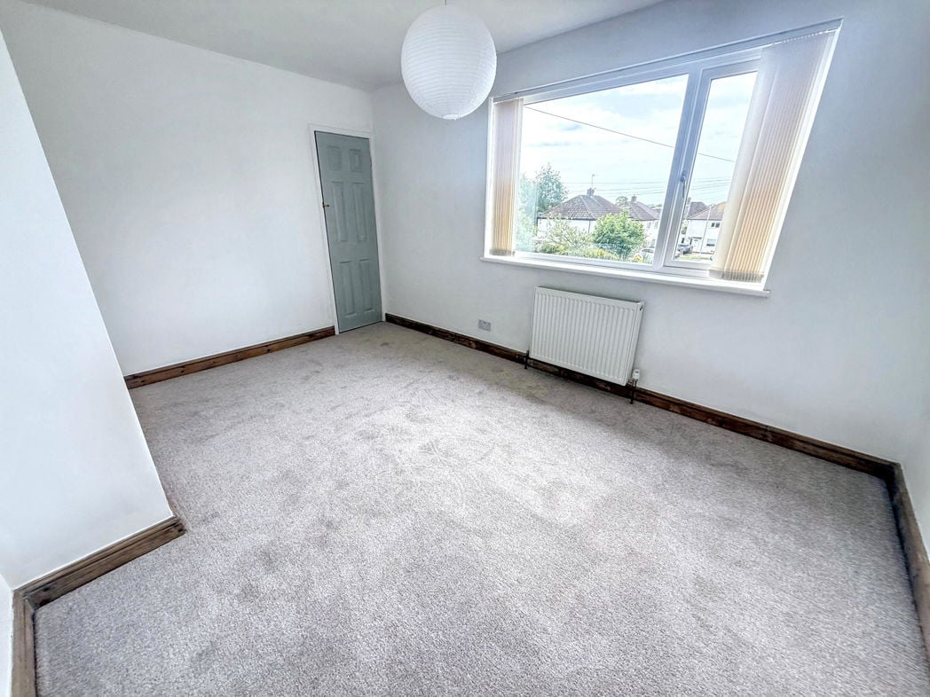 Property image 7 of 11