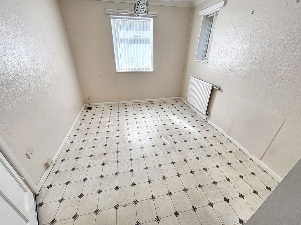 Property image 6 of 14