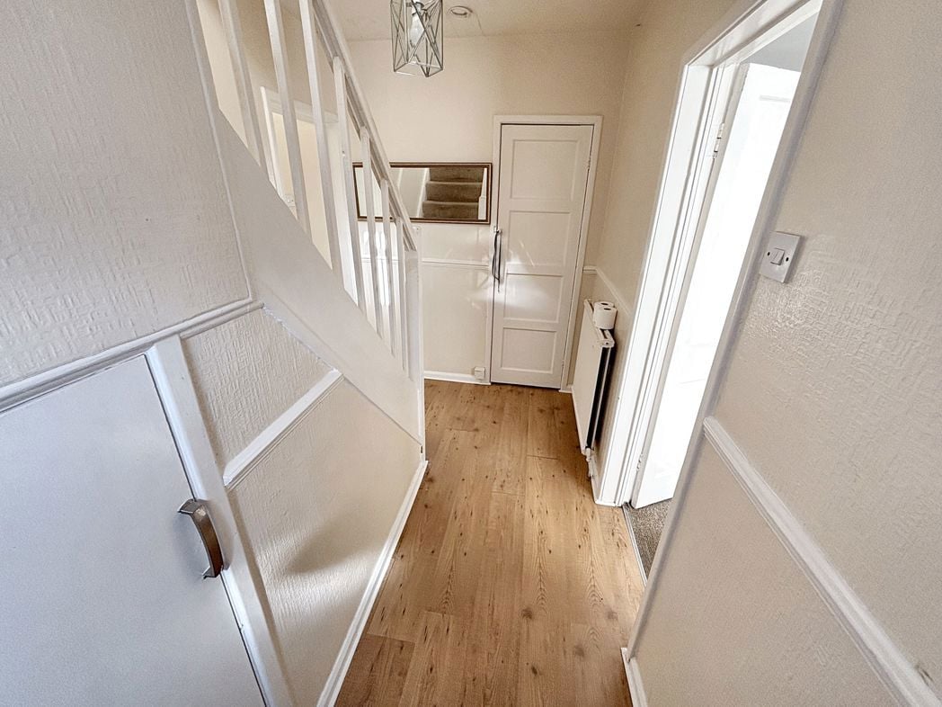 Property image 4 of 14
