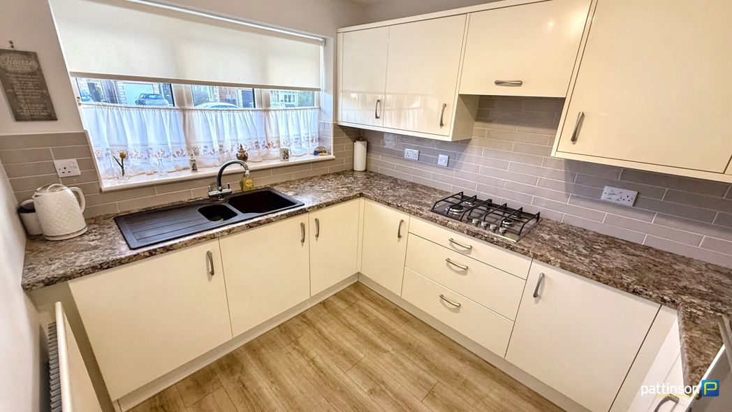 Property image 3 of 29