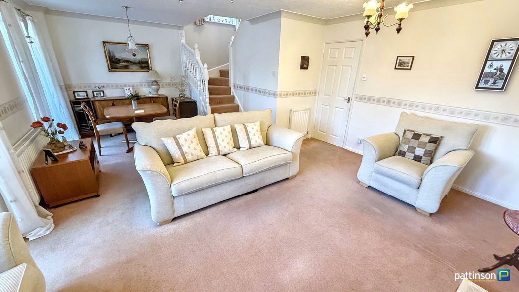 Property image 11 of 29