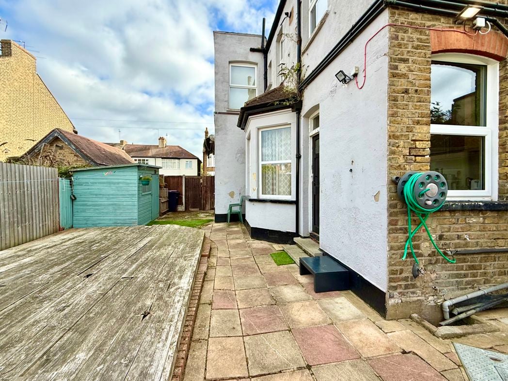 Property image 2 of 28