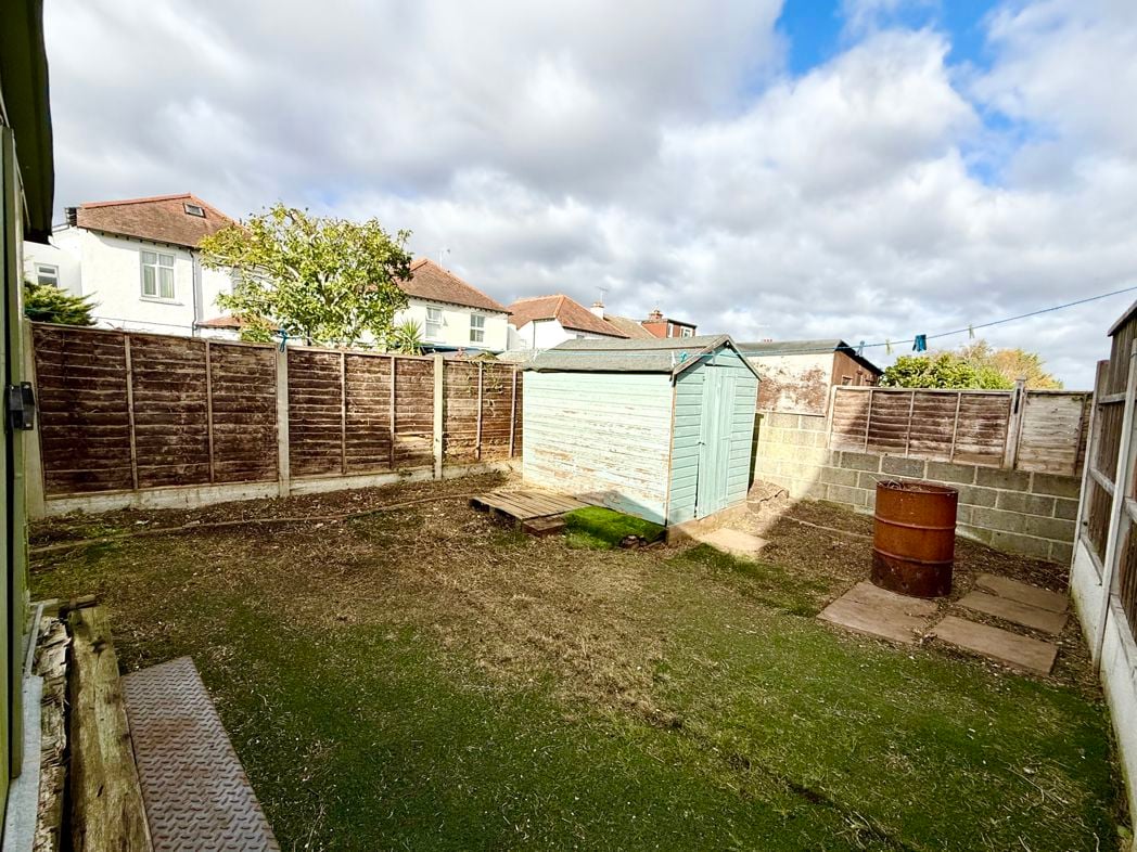 Property image 8 of 28