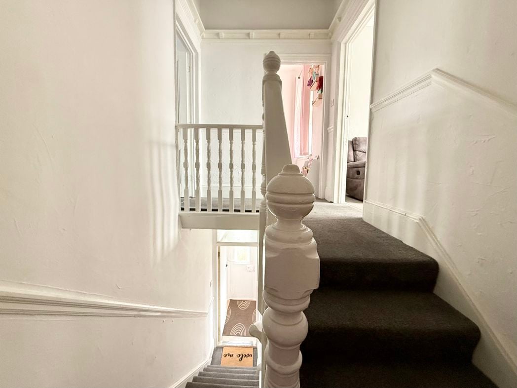 Property image 14 of 28