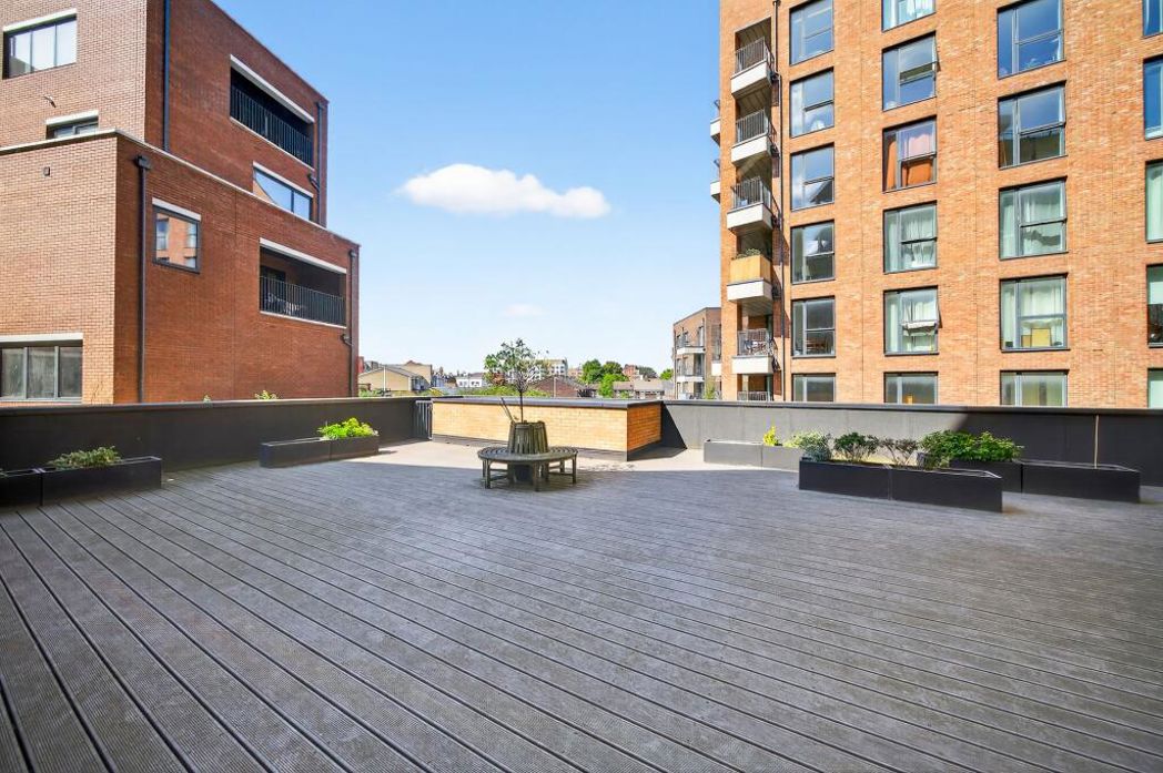 Flat 1 - 237, London, ., SE15 4TP
