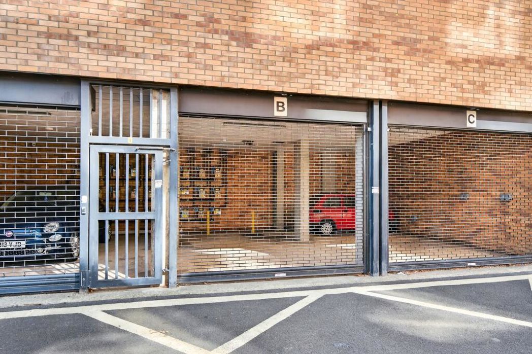 Flat 1 - 237, London, ., SE15 4TP