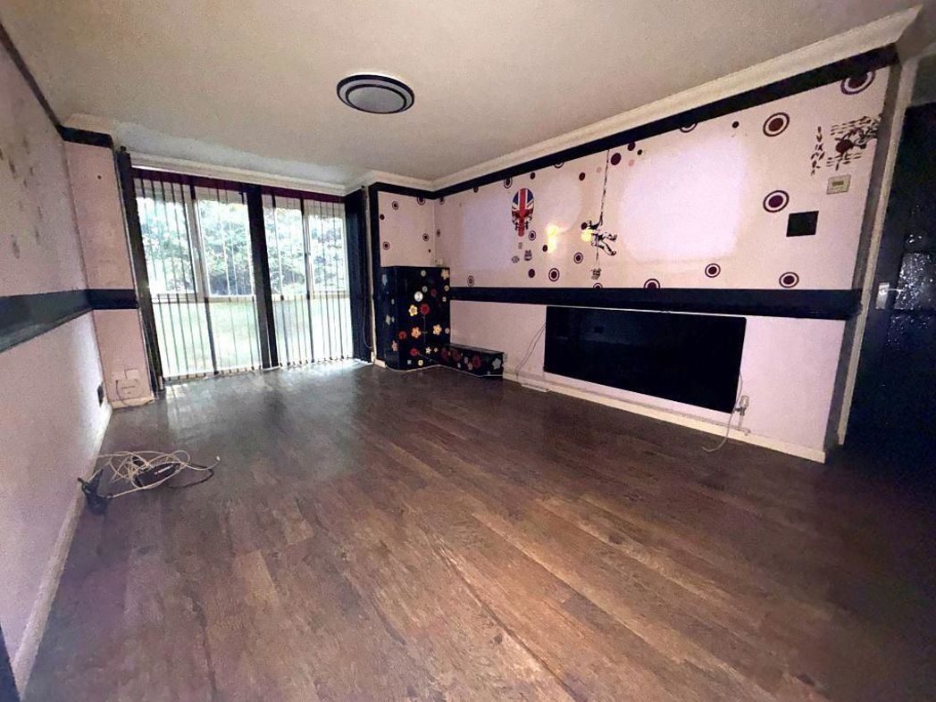 9 Woburn Court, Luton, Bedfordshire, LU4 9BB