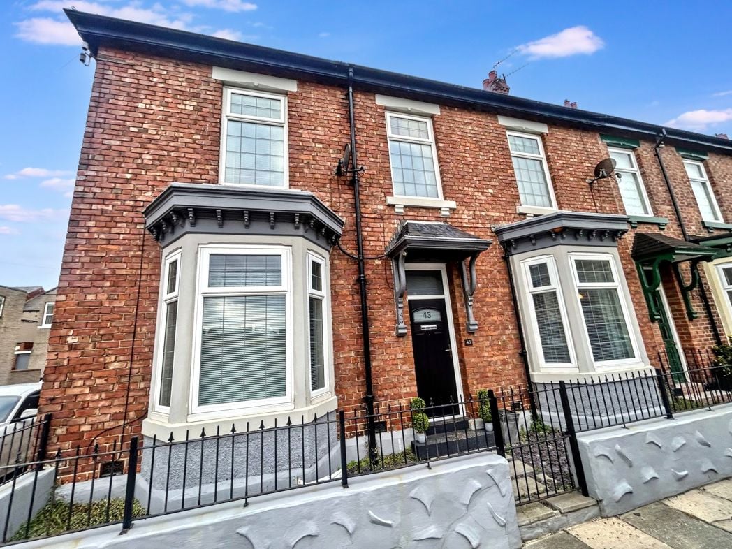 Property image 1 of 18