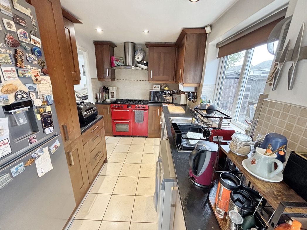 Property image 7 of 19