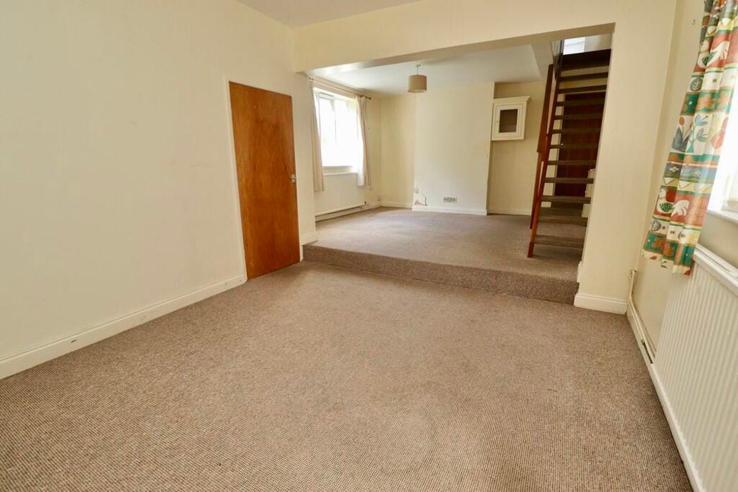 Property image 5 of 15