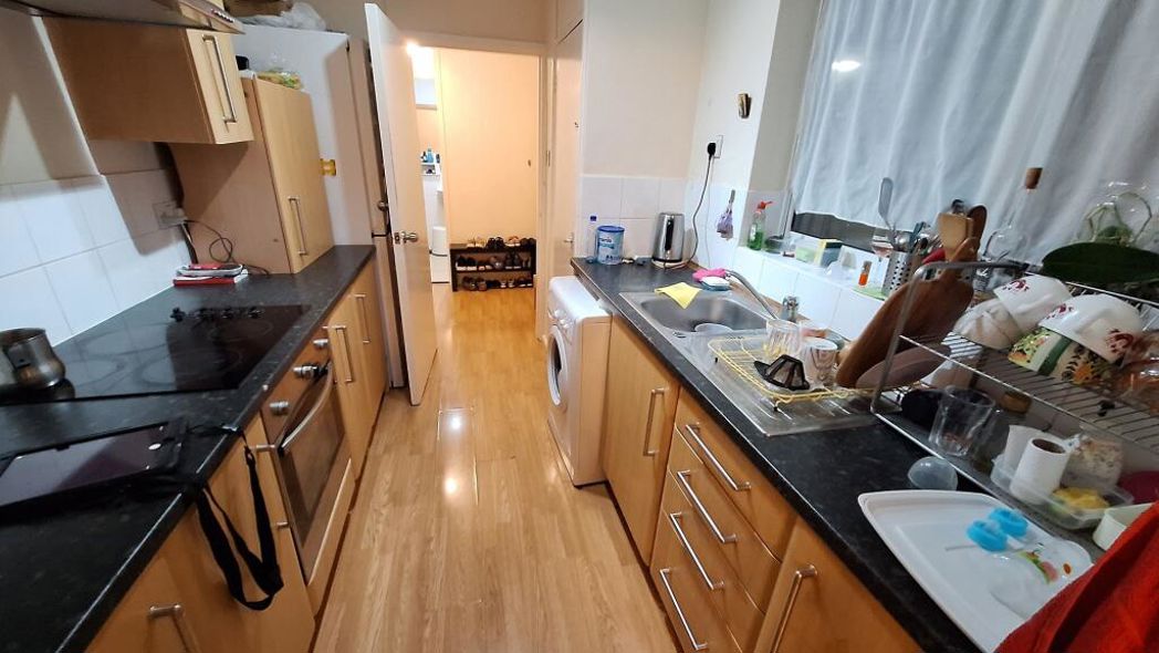 57, Coventry, West Midlands, CV3 4BB