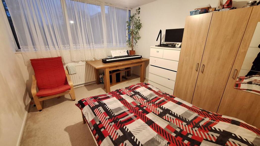 57, Coventry, West Midlands, CV3 4BB