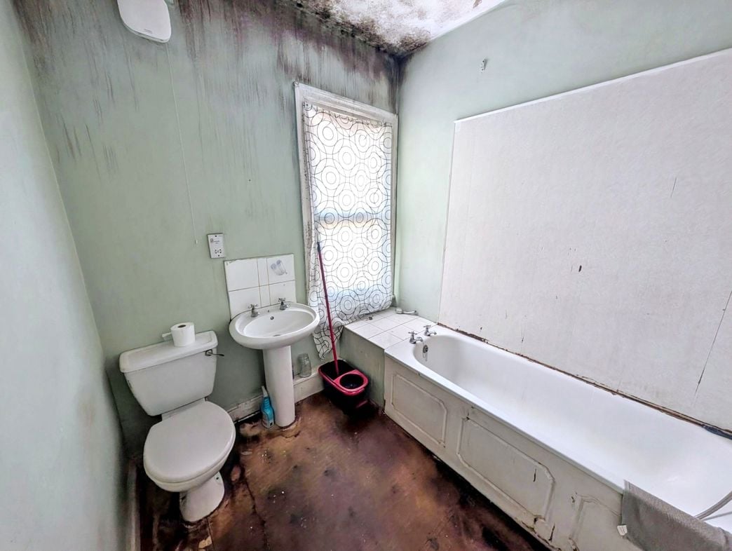 Property image 7 of 11