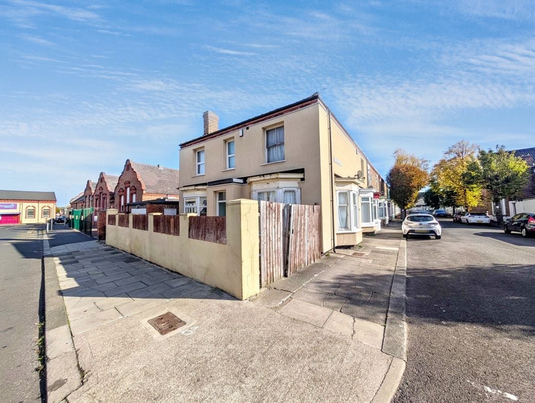 Property image 10 of 11