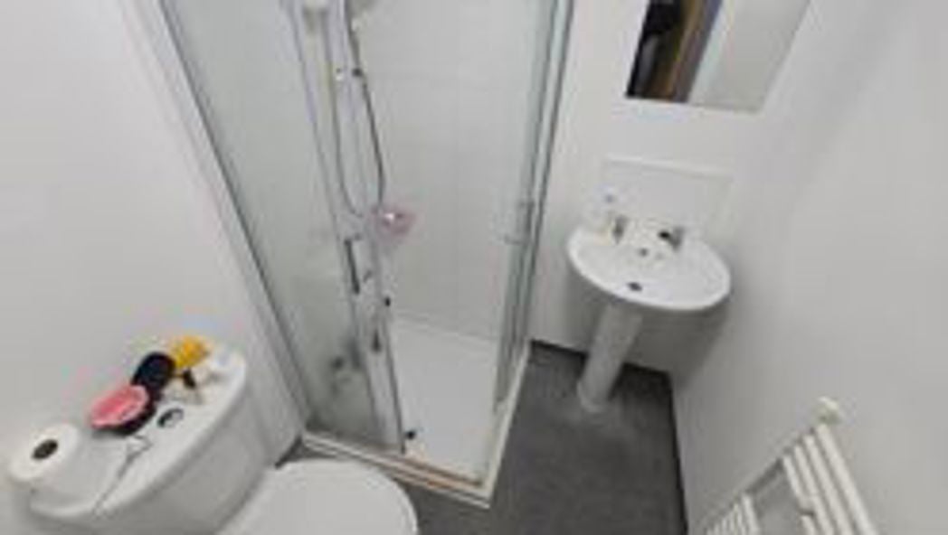 Property image 3 of 6