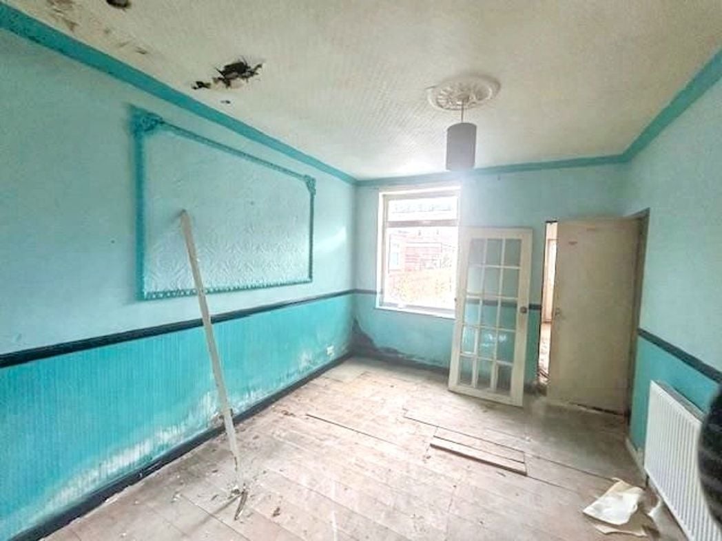 Property image 3 of 9