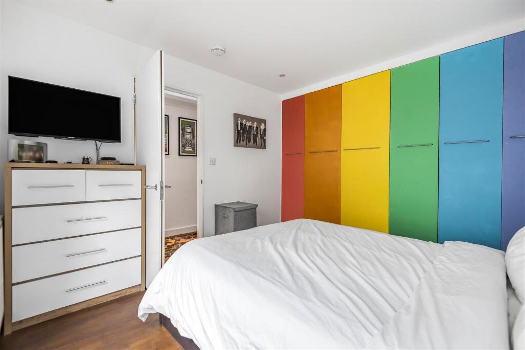 Flat B, 2-3 Shakespeare Terrace, , Richmond, Surrey, TW9 4PL