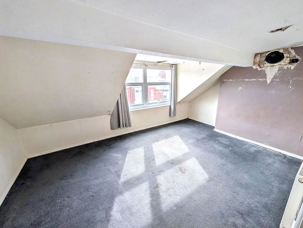 Property image 11 of 14