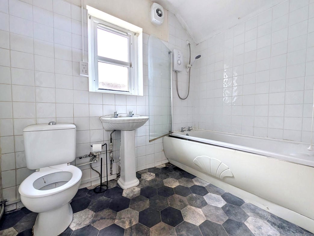 Property image 6 of 14