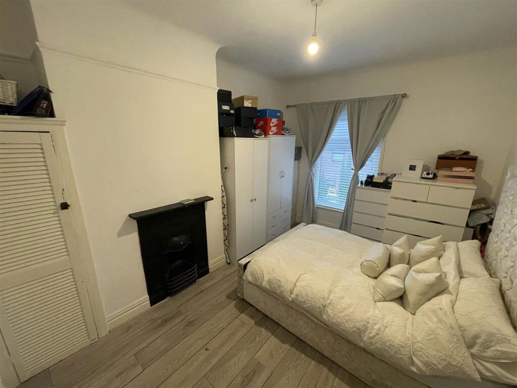 Property image 6 of 11