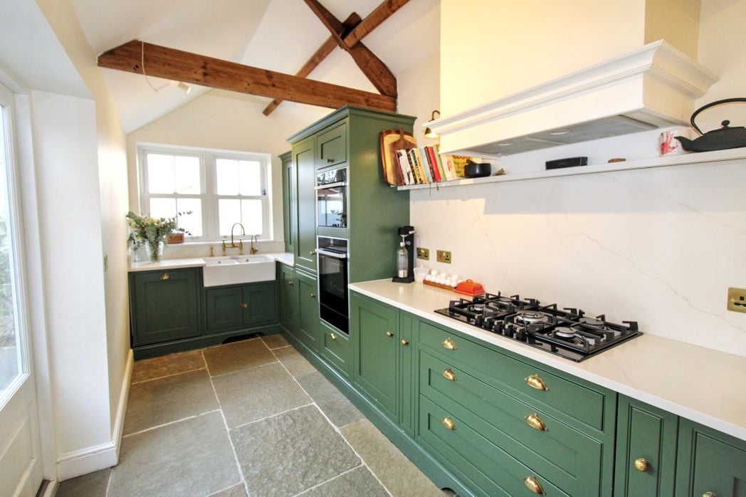 Property image 3 of 14