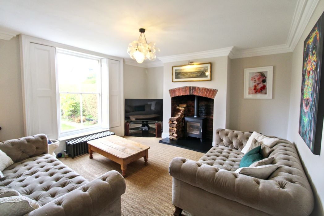 Property image 2 of 14