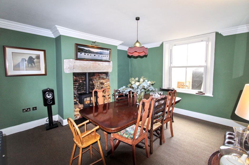 Property image 5 of 14