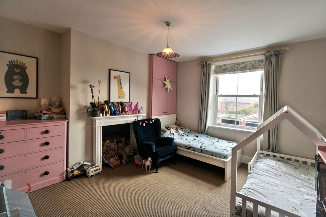 Property image 7 of 14