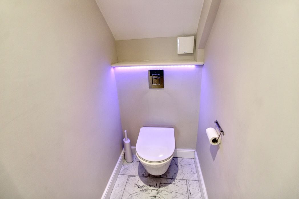 Property image 13 of 14