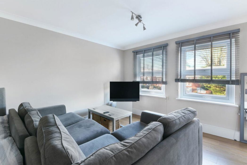 Flat 42 - Castle House, Sutton, SM2 6QE