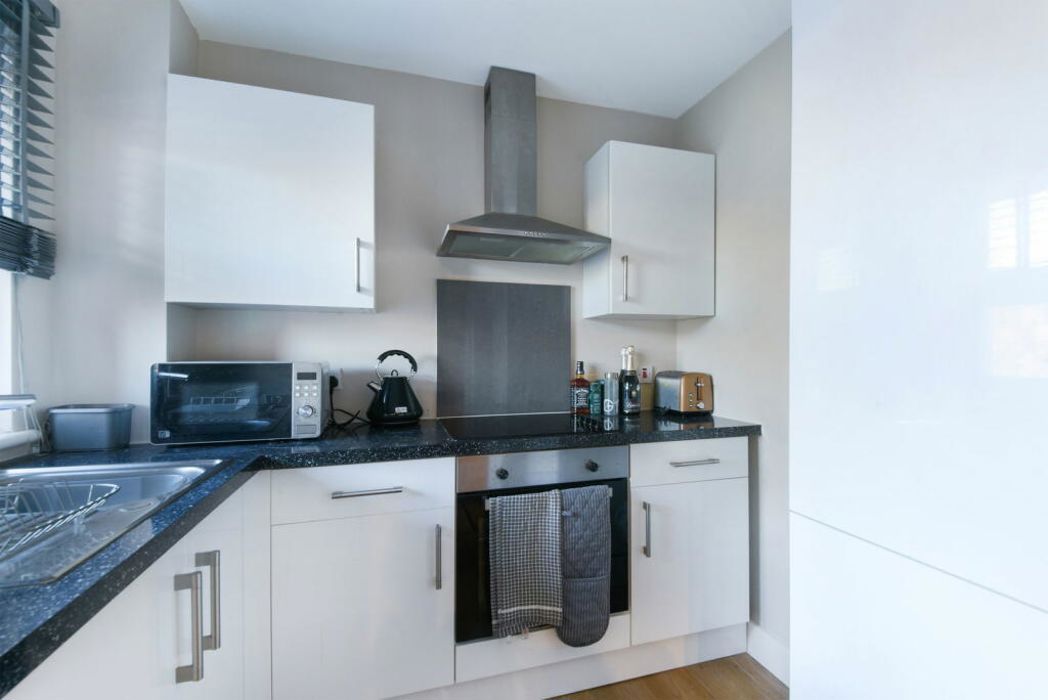 Flat 42 - Castle House, Sutton, SM2 6QE