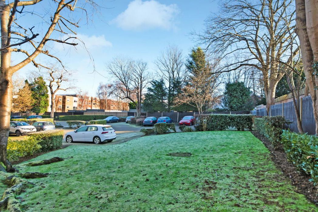 Flat 39 - Castle House, Sutton, SM2 6QE