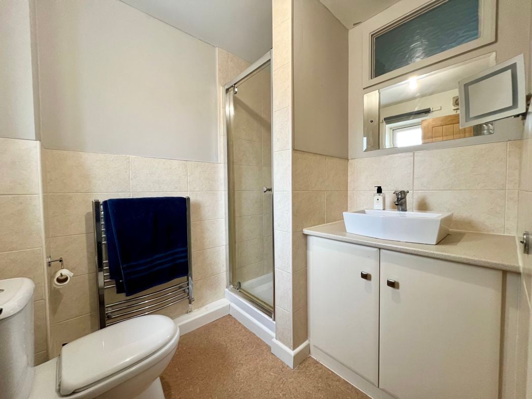 Property image 18 of 32