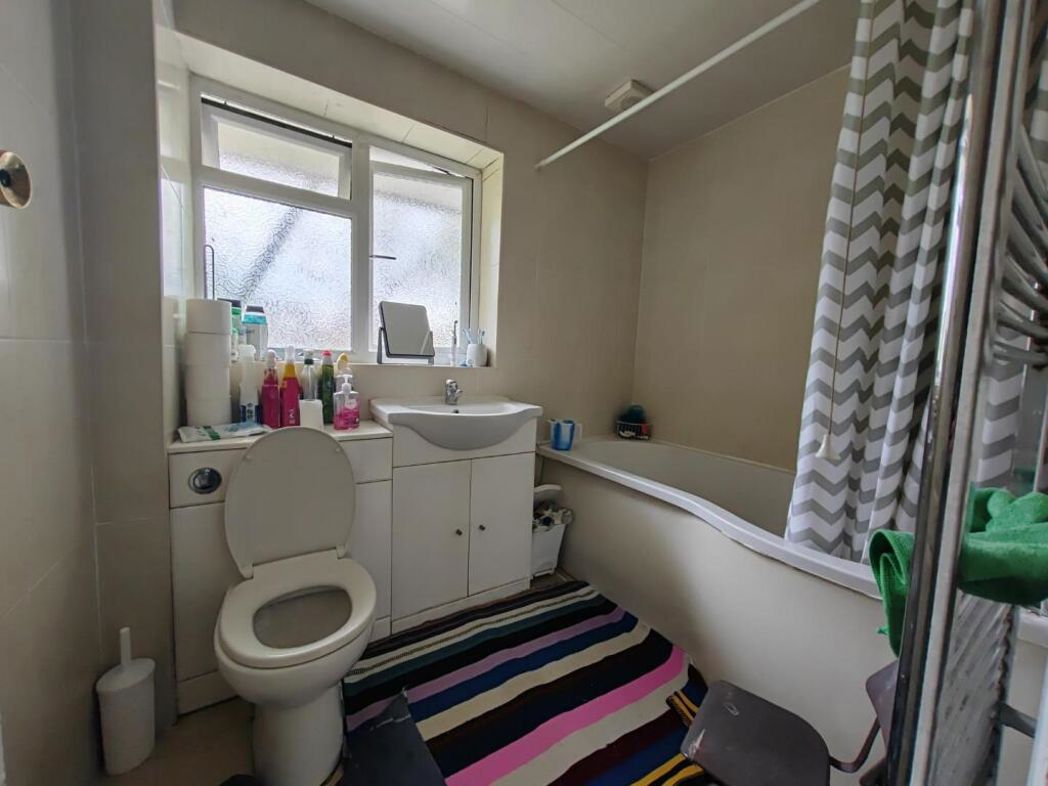 Property image 10 of 14