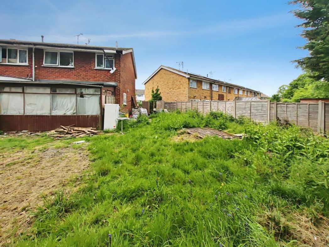 Property image 11 of 14