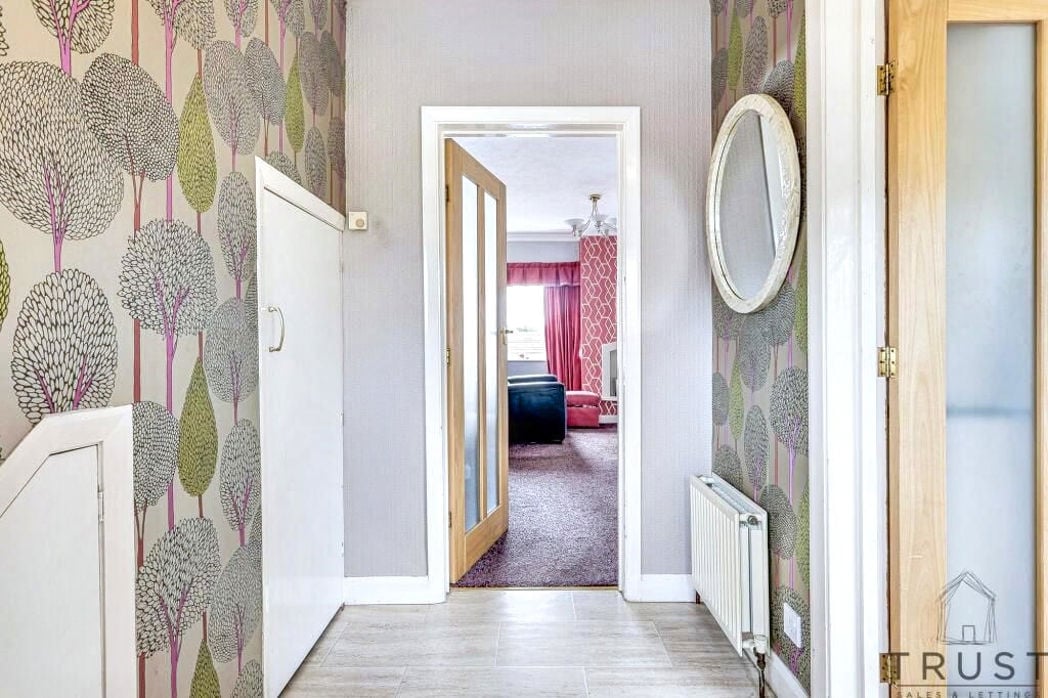 Property image 14 of 32