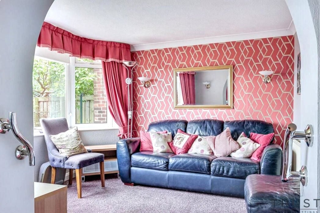 Property image 18 of 32
