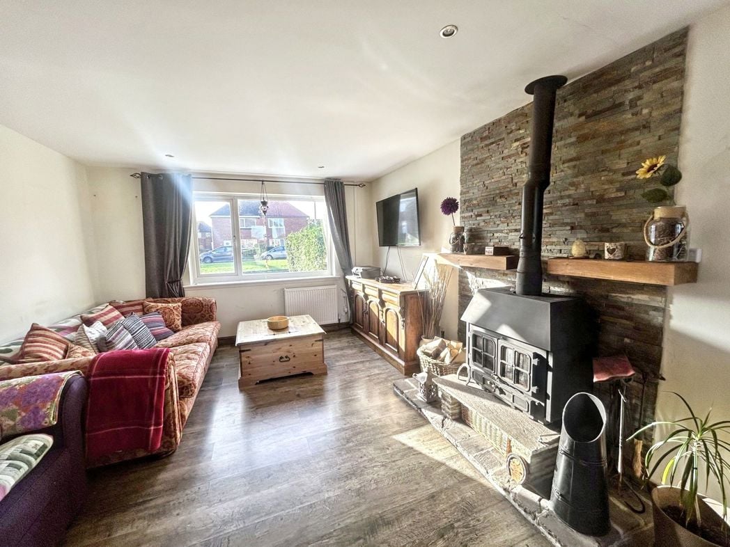 Property image 3 of 15