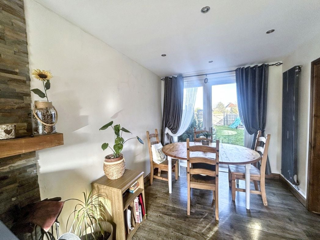 Property image 6 of 15