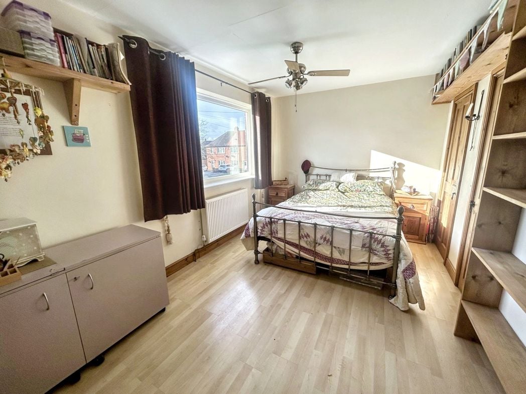 Property image 10 of 15