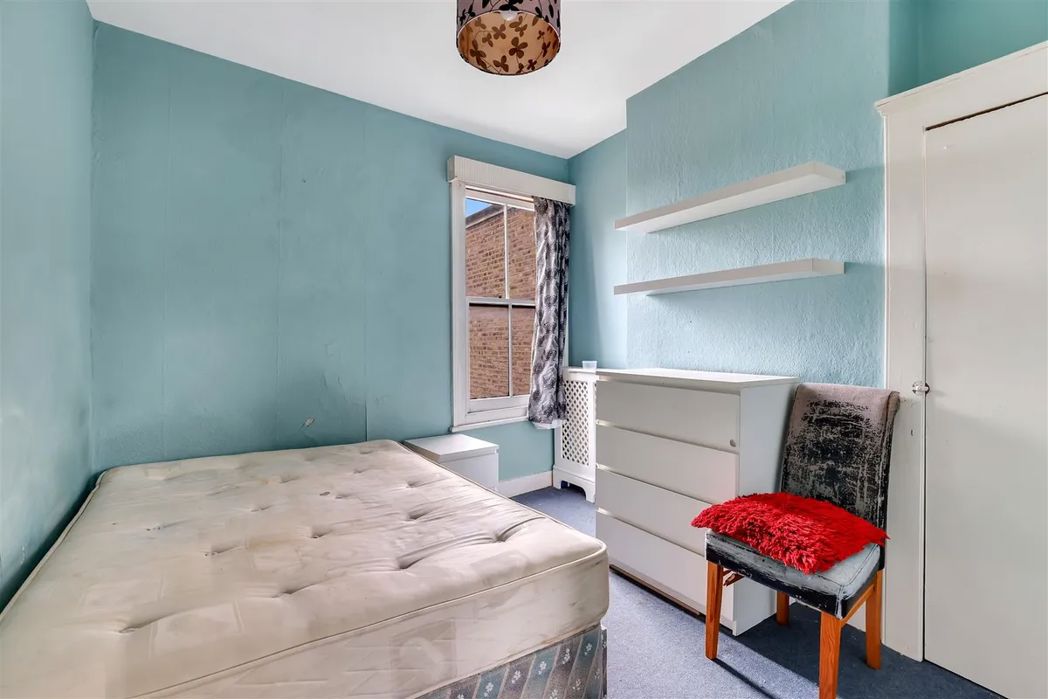 Property image 6 of 11