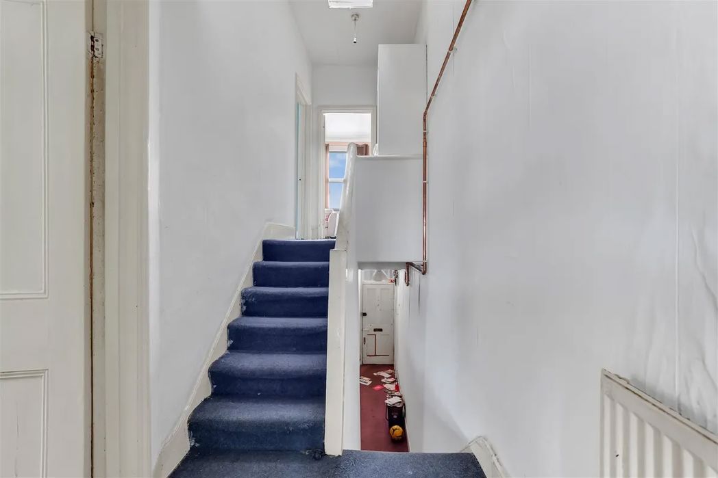 Property image 11 of 11