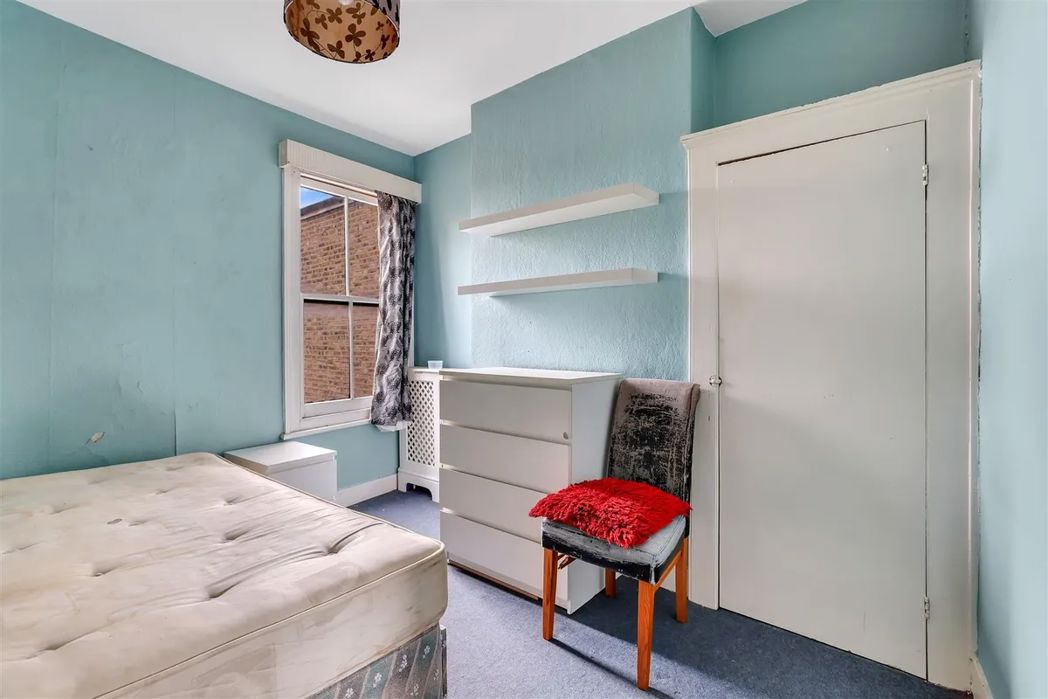 Property image 7 of 11